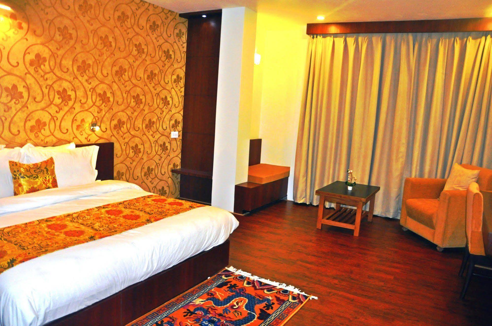 The Golden Crest Gangtok Exterior foto