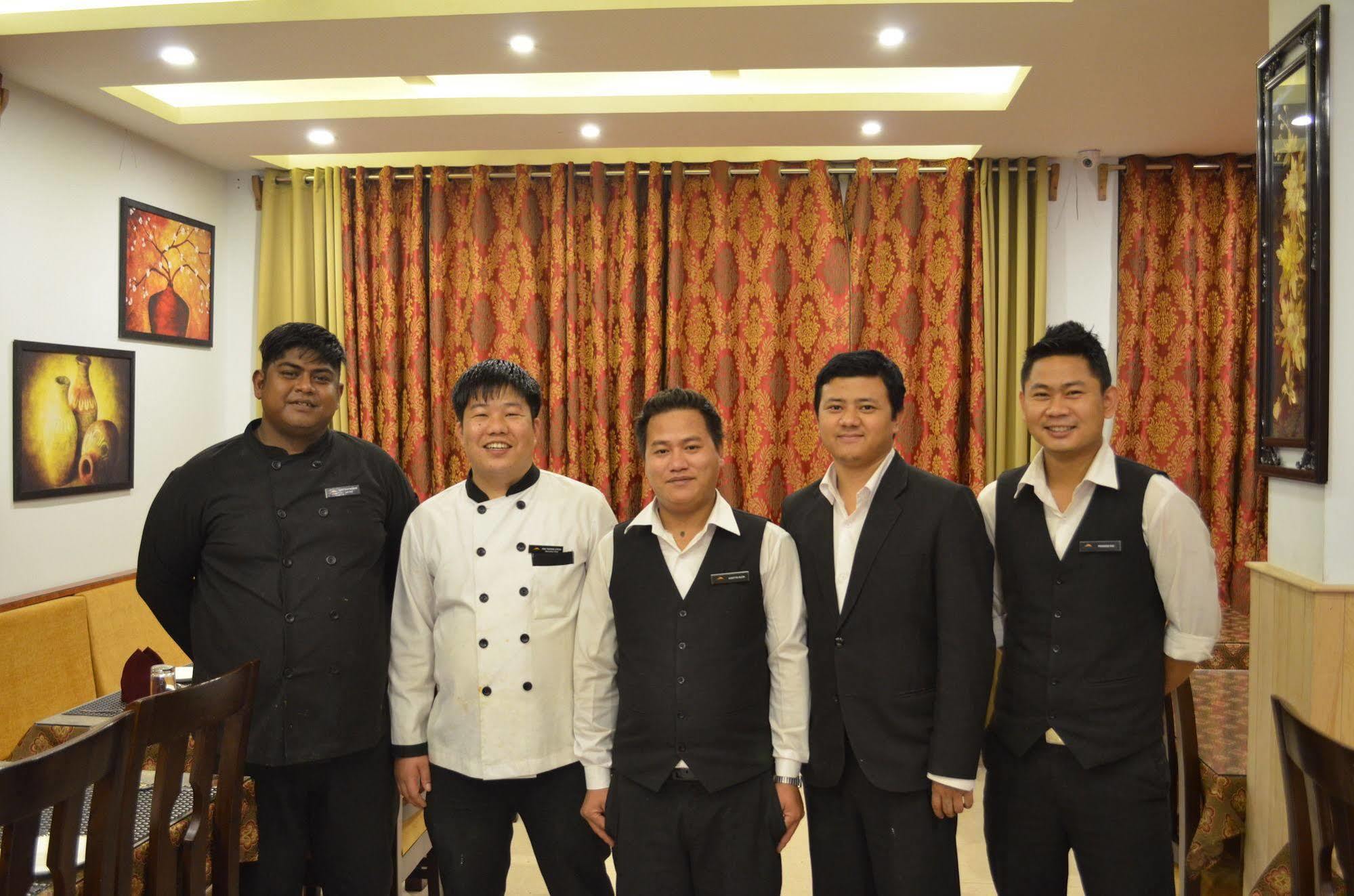 The Golden Crest Gangtok Exterior foto