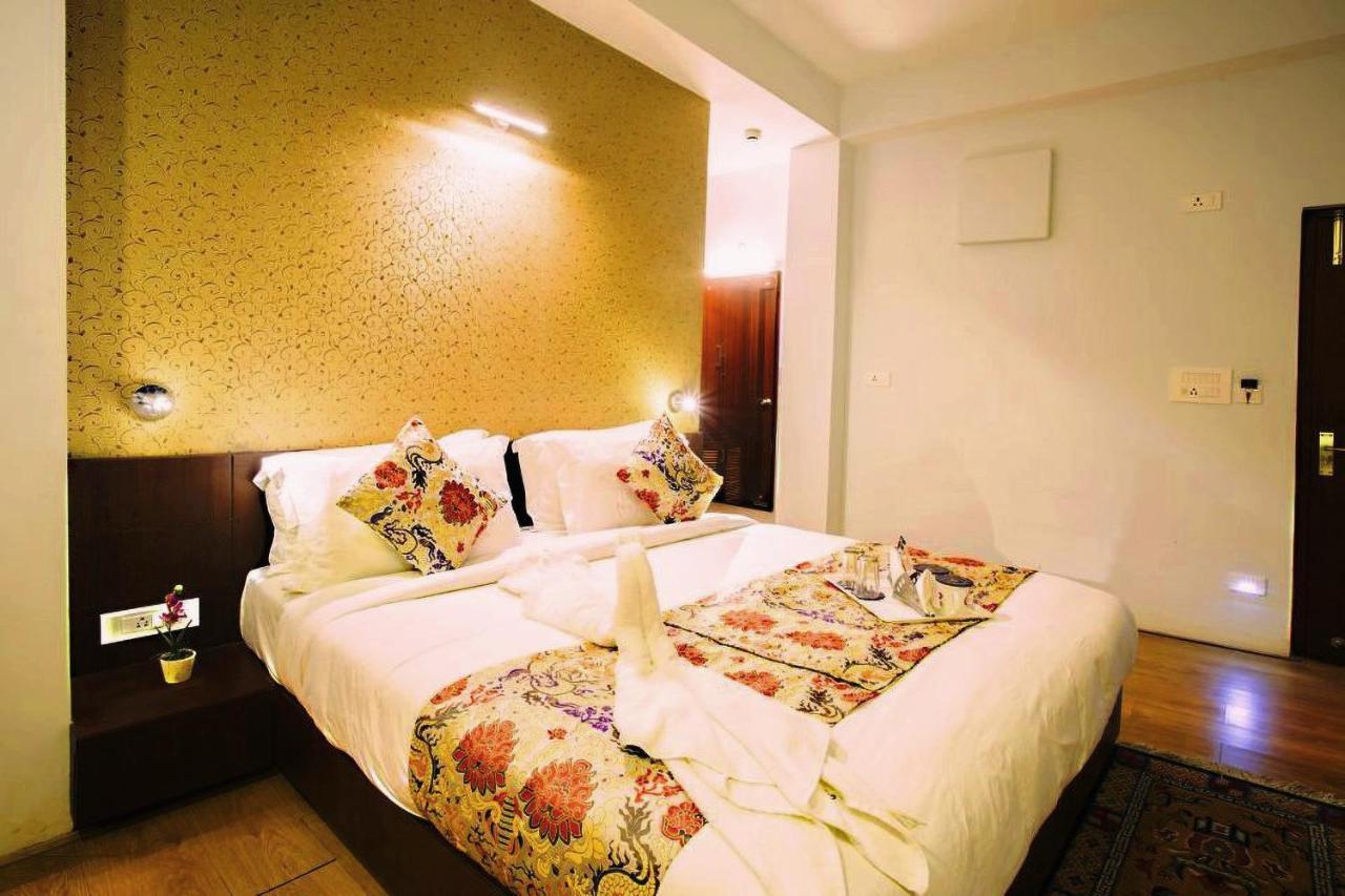 The Golden Crest Gangtok Exterior foto